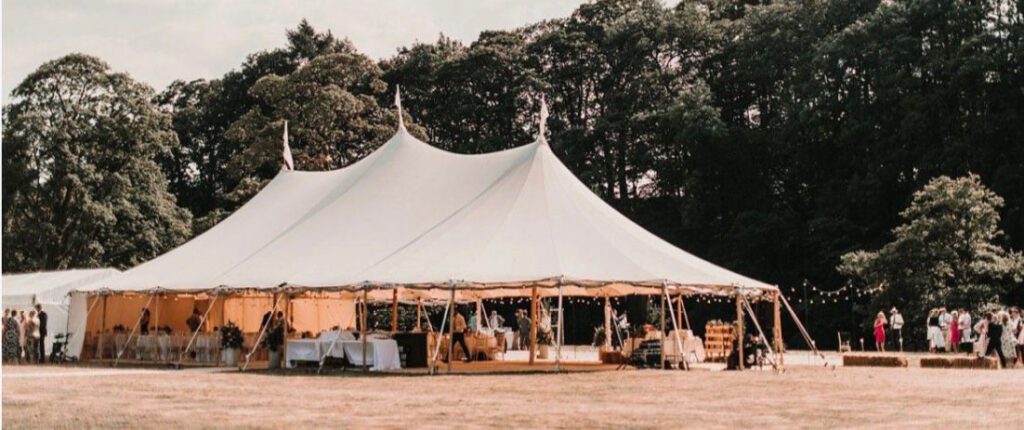 Sailcloth für Hochzeiten, Firmenfeiern und Events – hochwertiger Zeltverleih für besondere Anlässe